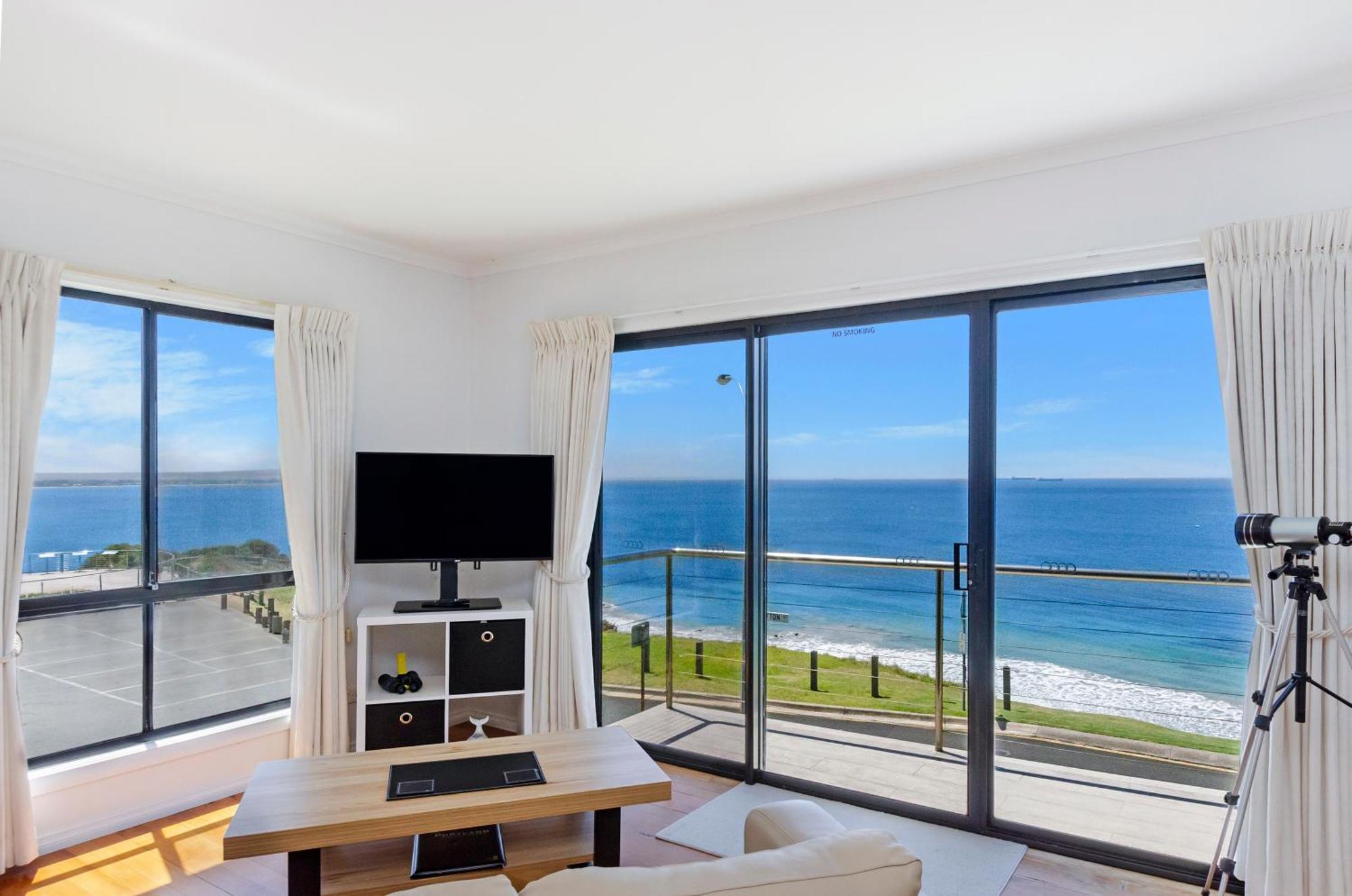 Clifftop Apartments Portland Vic Exterior photo